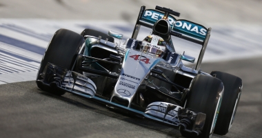 Stire din Sport : Formula 1 / Lewis Hamilton va pleca din pole position în MP al Italiei
