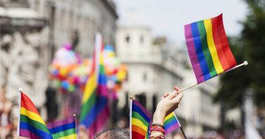 Stire din Social : Marşul normalităţii şi Marşul Bucharest PRIDE au loc astăzi în capitală