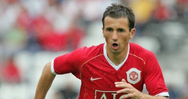 Stire din Sport : CANCERUL A FĂCUT O NOUĂ VICTIMĂ! Un fost jucător al lui Manchester United a murit la 36 de ani