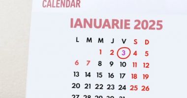 Stire din Social : Vacanţe date peste cap! Bugetarii nu vor mai avea liber pe 3 ianuarie