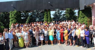 Stire din Politică-Administrație : Liberalele din Constanța, prezente la Școala de Vară de la Târgu Mureș