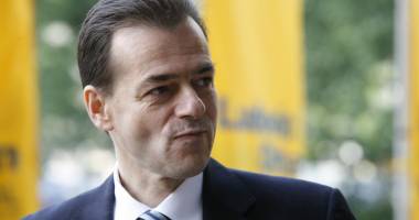 Stire din Politică-Administrație : Liberalii au depus o moțiune simplă pe domeniul fondurilor europene