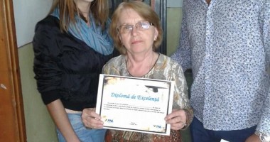 Liberalii au premiat profesorii din Năvodari - 1
