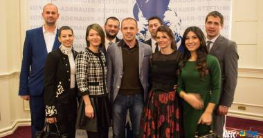 Galerie foto. Tineri liberali din Constanța, prezenți la "Gala Europa" - 3