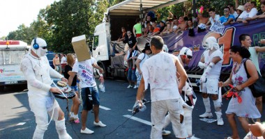 Stire din Monden : Litoralul, copleșit de festivaluri și concerte