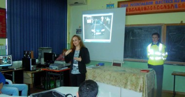 Stire din Eveniment : Liceenii constănțeni au aflat ce înseamnă să te urci băut la volan