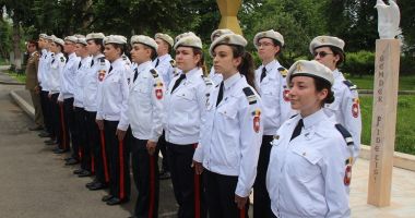 Limba rusă, introdusă ca limbă modernă 3 pentru elevii de la liceele militare, la decizia elevului