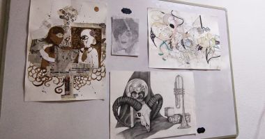 Mărturiile vârstei lor au transformat holul Liceului "George Călinescu" în salon expozițional - 3
