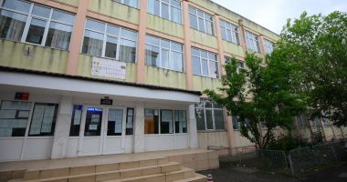 Stire din Cultură-Educație : Fonduri europene pentru reabilitarea Liceului "Dimitrie Leonida" și recompartimentarea clădirii cu ateliere