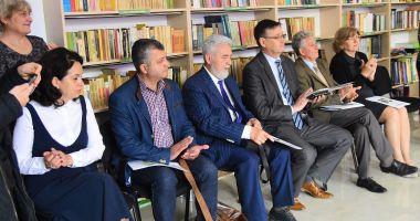 Stire din Cultură-Educație : Liceul Energetic, la ceas aniversar. A fost evocată personalitatea lui Garabet Kumbetlian