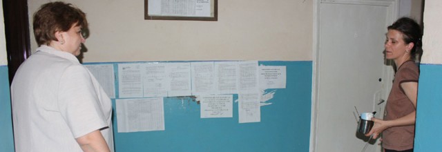 VOR AJUNGE ÎN STRADĂ! Licitație CU SCANDAL la căminul Liceului "C.A. Rosetti" - 2