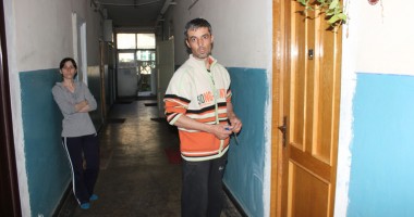 VOR AJUNGE ÎN STRADĂ! Licitație CU SCANDAL la căminul Liceului "C.A. Rosetti" - 6