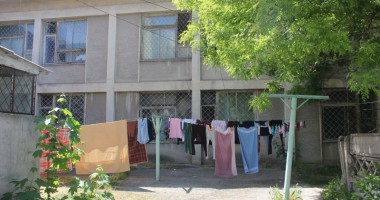 VOR AJUNGE ÎN STRADĂ! Licitație CU SCANDAL la căminul Liceului "C.A. Rosetti" - 3