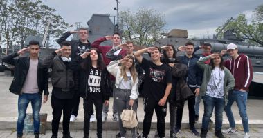 Stire din Cultură-Educație : Liceul Tehnologic de Electrotehnică și Telecomunicații, la ceas aniversar