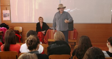 Din teatrul antic, a rămas doar un afiș - 2