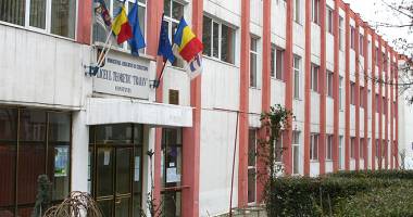 Stire din Cultură-Educație : Concurs județean interliceal organizat de Liceul "Traian"