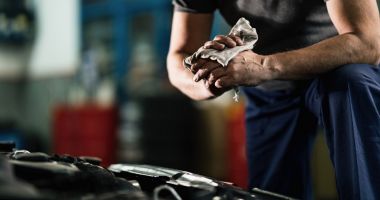 De ce nu trebuie să neglijezi schimbarea lichidului de frână? - 2
