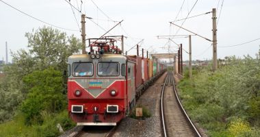 Stire din Economie : Se modernizează reţeaua feroviară în Portul Constanţa. Cine încasează contractul de peste 13 milioane de lei