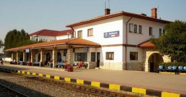 Stire din Social : Șapte firme românești, interesate să ia banii pentru modernizarea stațiilor de cale ferată