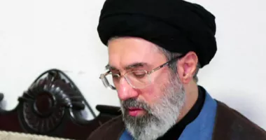 Stire din Actualitate : Liderul iranian Mojtaba Khamenei, în recuperare după un atac aerian soldat cu moartea liderului suprem anterior