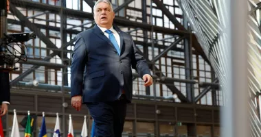 Stire din Actualitate : Liderii UE nu au reușit să-l convingă pe Viktor Orban să renunțe la blocarea împrumutului pentru Ucraina