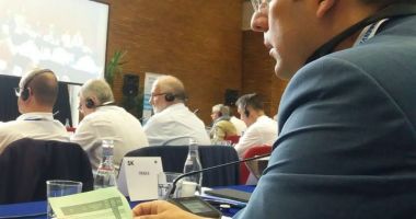 Stire din Politică-Administrație : Liderul CJC, Marius Horia Țuțuianu, ia lecții despre protecția mediului