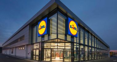 Stire din Economie : ÎȚI FACI CUMPĂRĂTURILE LA LIDL? Retailerul RETRAGE UN PRODUS în care a depistat o toxină