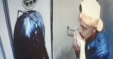 Stire din Eveniment : Tânărul de 20 de ani care agresa minore în lift a fost arestat preventiv