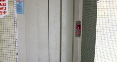 Lifturi noi și moderne la Spitalul Județean - 5