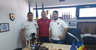 Stire din Eveniment : LMP are un nou prim-vicepreședinte: Sorin Bercaru, adeptul conceptului "cetățean în uniformă"