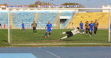 FC Farul a zdrobit pe Ceahlăul  Piatra Neamț - 4