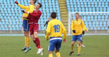 Stire din Sport : Galerie FOTO. Liga a II-a de fotbal, etapa a 15-a. FC Farul a ținut piept liderului FC Voluntari