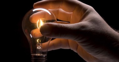 Stire din Social : Zona Obor  și cartierul  Palazu Mare,  fără curent electric