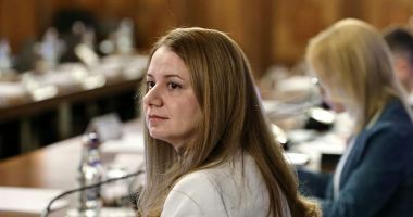 Stire din Cultură-Educație : Deca: Prezenţa la şcoală şi bunăstarea elevilor, importante pentru îmbunătăţirea performanţei la testele PISA