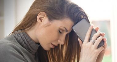 Stire din Cultură-Educație : Linie telefonică gratuită pentru consilierea elevilor, profesorilor și părinților