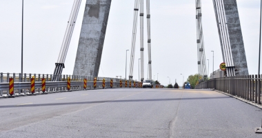 Bătaie de joc! Podul Agigea închis,  dar nici musca pe el. Șoferii stau la cozi kilometrice - 7