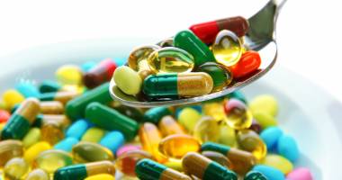 Stire din Sănătate : Proiectul de lege care INTERZICE publicitatea medicamentelor, RESPINS