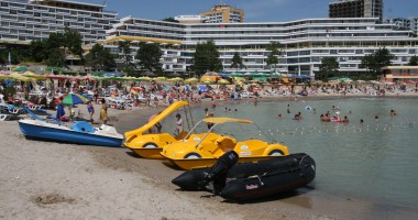 Stire din Economie : Cum ar trebui să profite turismul românesc de pe urma scăderii celui din Grecia și Turcia