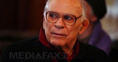 Stire din Cultură-Educație : Regizorul Liviu Ciulei a murit