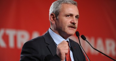 Stire din Politică-Administrație : "Nu iau în calcul să demisionez din Guvern"