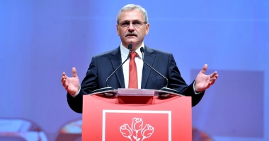 Stire din Politică-Administrație : Liviu Dragnea  se dă bine pe lângă Iohannis. "Sunt deschis la dialog!"
