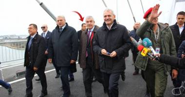 GALERIE FOTO / Cine nu îl cunoaște pe salvatorul Constanței? - 2