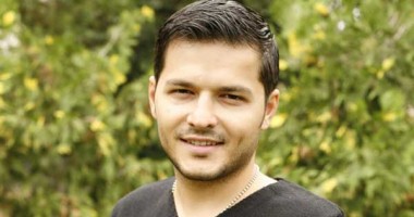 Stire din Monden : Îi place să fie fotografiată săruntându-și provocator amicele