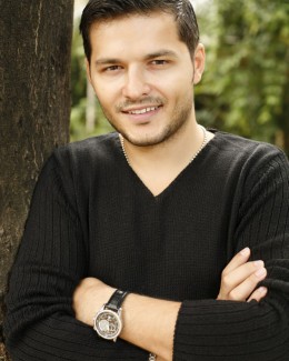 Stire din Monden : Liviu Vârciu vrea să intre în politică