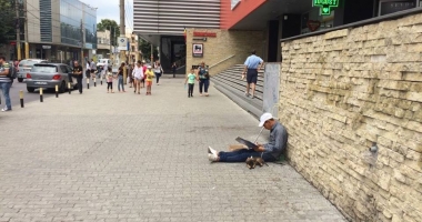 FOTO-VIDEO / IMAGINI SCANDALOASE LA CONSTANȚA! OARE CÂT MAI AVEM DE SUPORTAT? - 2