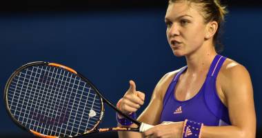 Stire din Sport : Simona Halep s-a calificat în sferturile de finală ale turneului de la Dubai