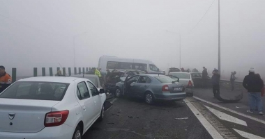 GALERIE FOTO / ACCIDENT GRAV PE AUTOSTRADA SOARELUI. 3 morti, 60 răniti. S-A ACTIVAT CODUL ROSU - 3