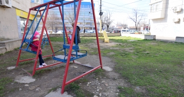 ADIO LOCURI DE JOACĂ MIZERABILE ȘI PERICULOASE, LA CONSTANȚA! Iată lista celor ce intră în lucrări - 4