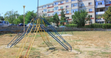 Locurile de joacă din Constanța, periculoase și mizerabile. Când vom deveni un oraș civilizat? - 7