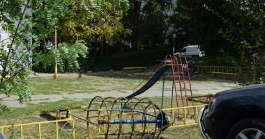"Primăria Constanța trebuie  să rezolve de urgență problema locurilor de joacă!" - 2